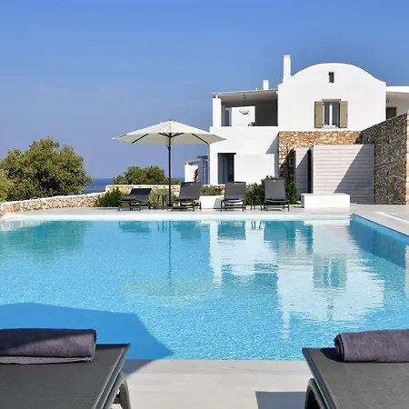 Ciel Paros 4*