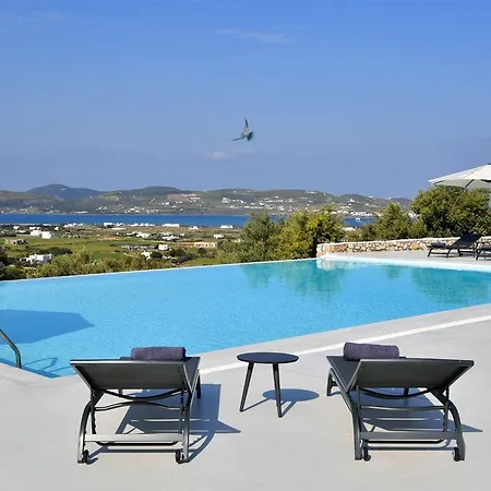 Ciel Paros Lägenhetshotell 4*