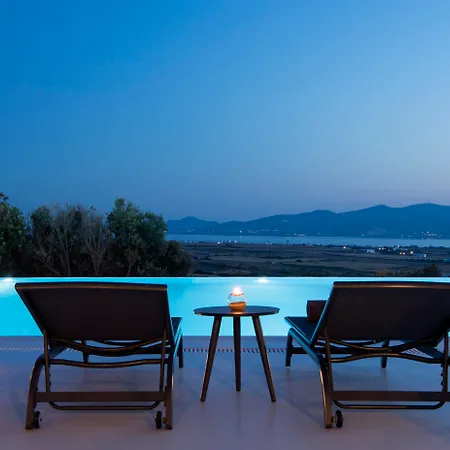 Ciel Paros 4*