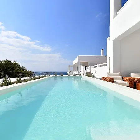 Ciel Paros Lägenhetshotell 4*