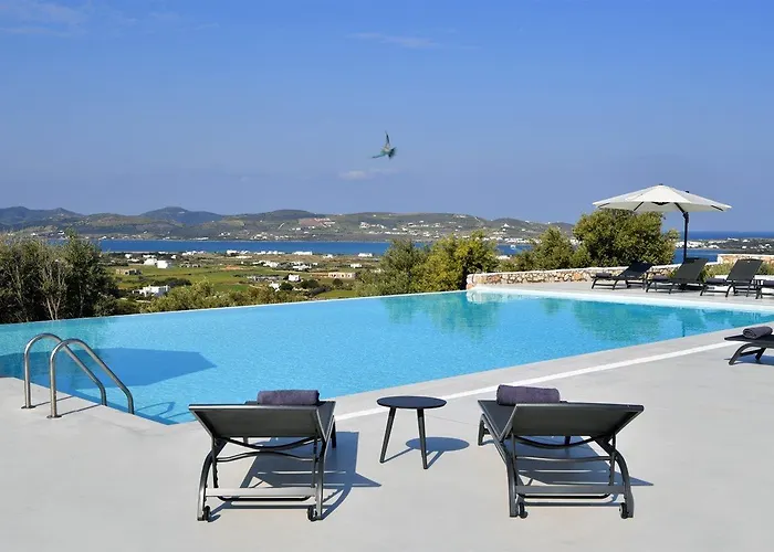 Ciel Paros Apartahotel 4*