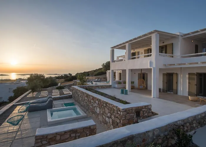 Apartahotel Ciel Paros 4*