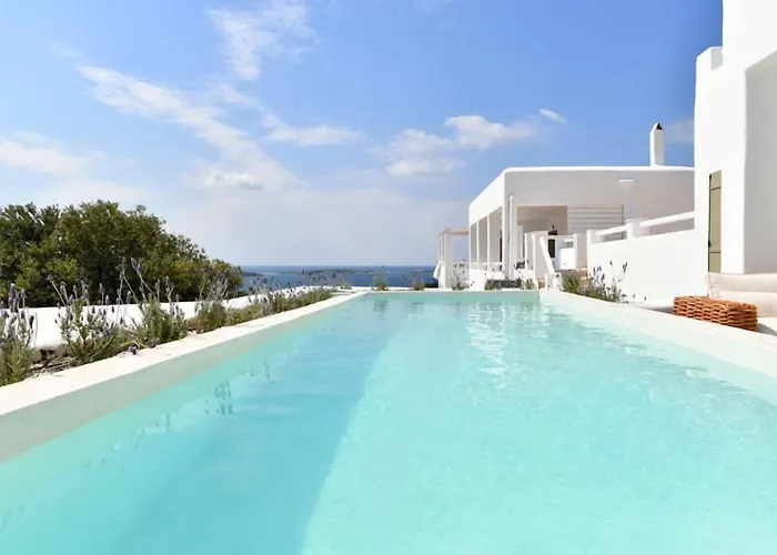 Ciel Paros Apartahotel 4*